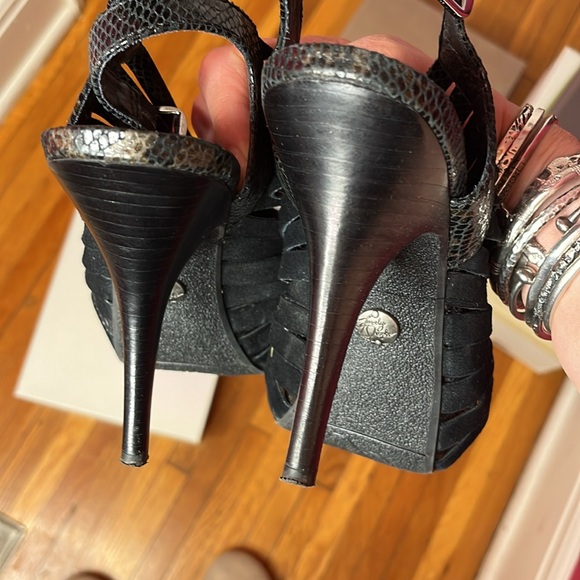 Amazingly comfy platform sandals! Size 10 - Picture 4 of 5